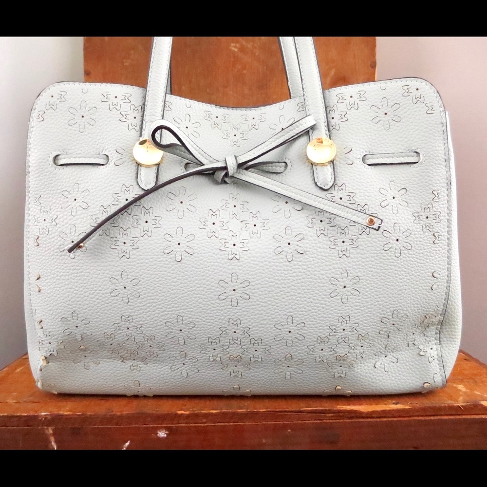 Nanette Lepore Shoulder Bag in Mint/Sage Green